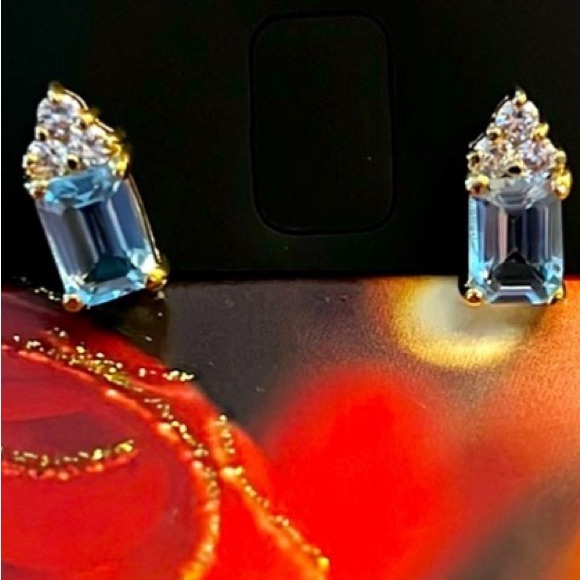 I.N.C - Picture 2 of 2